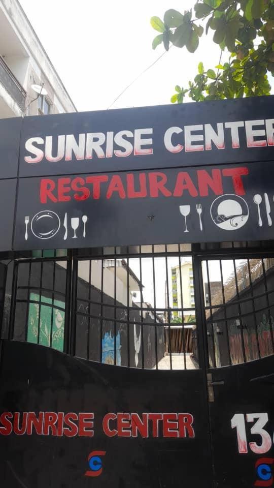 Sunrise Center Bonapriso 111 Hotel Douala Exterior foto